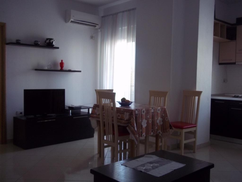 Faik Shehu Apartments Durrës Zewnętrze zdjęcie